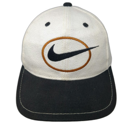Nike Snapback White Black Swoosh Embroidered Circle Contrast Bill Hat Vintage