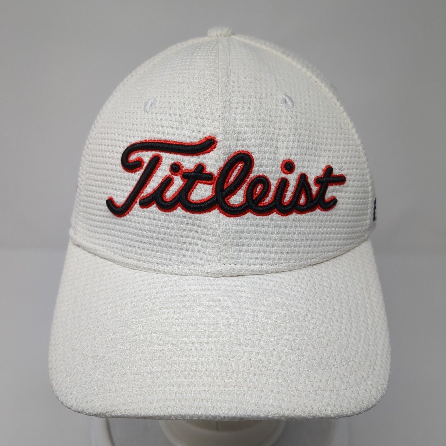 Titleist FJ PRO V1 Fitted Hat White M/L Embroidered 6 Panel New Era Polyester