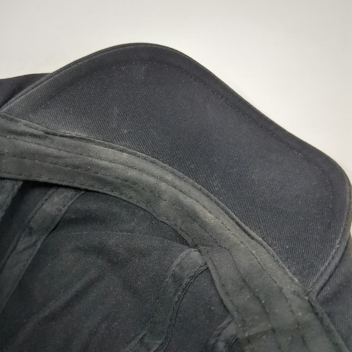Newsboy Cap Black One Size Side Adjusters Textured Herringbone Flat Driving Hat