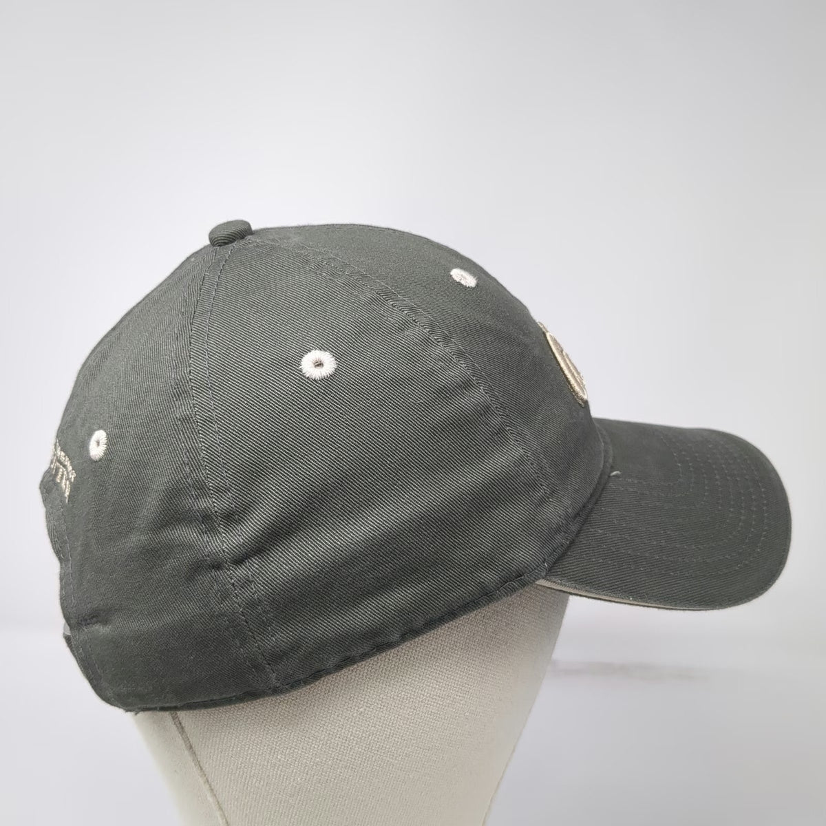 Cabela's Baseball Cap Green One Size Slideback World's Foremost Outfitter Hat