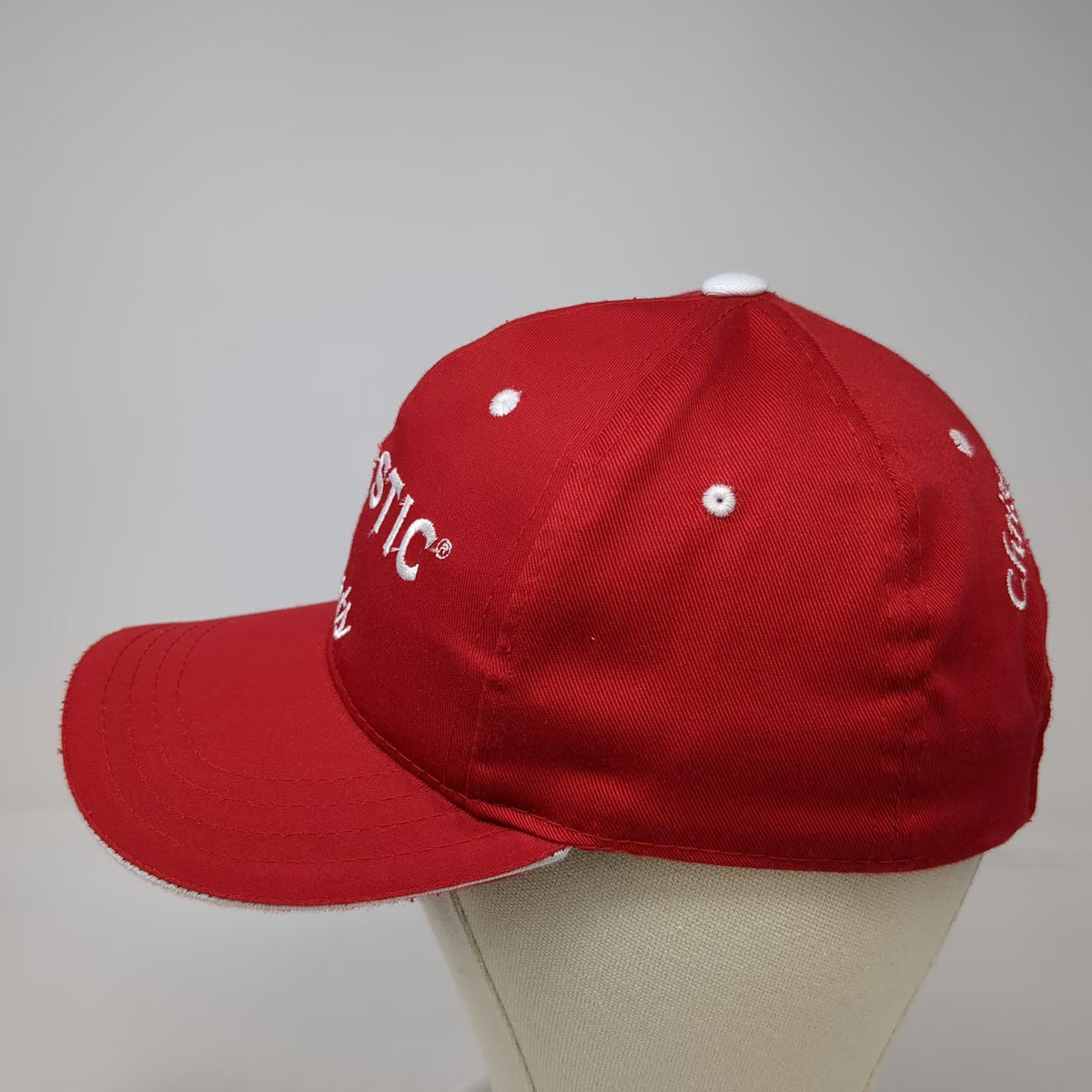Majestic Resorts Punta Cana Christmas 2018 Baseball Cap Red White One Size Hat