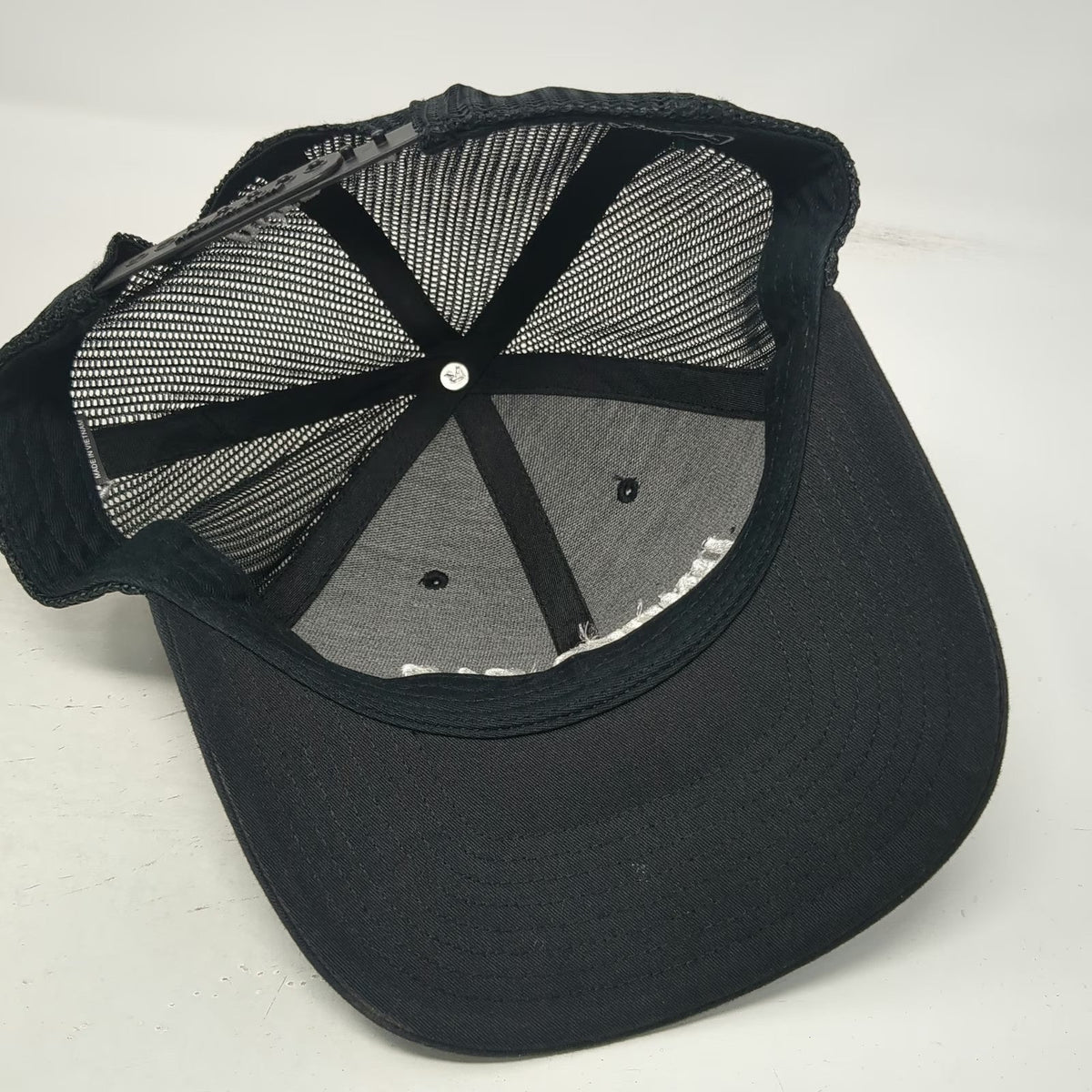 Richardson Trucker Hat Black One Size Under Par Over Par I'D Golf IGA Mesh