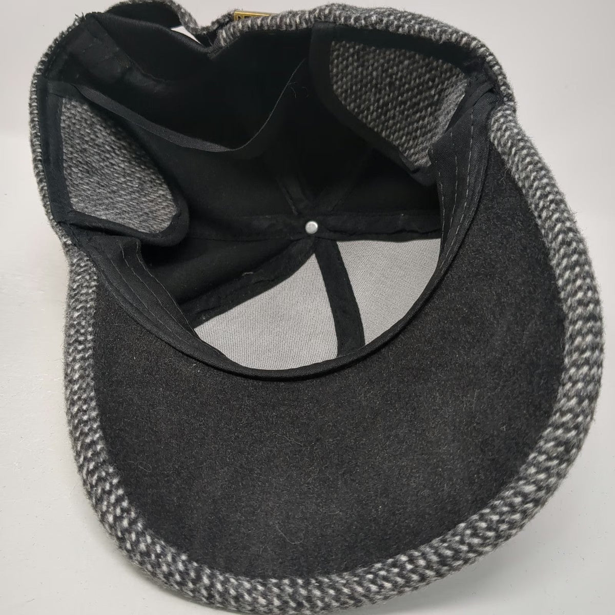Ediko Baseball Cap Gray One Size Ear Flaps Tweed Textured Strapback Winter Hat