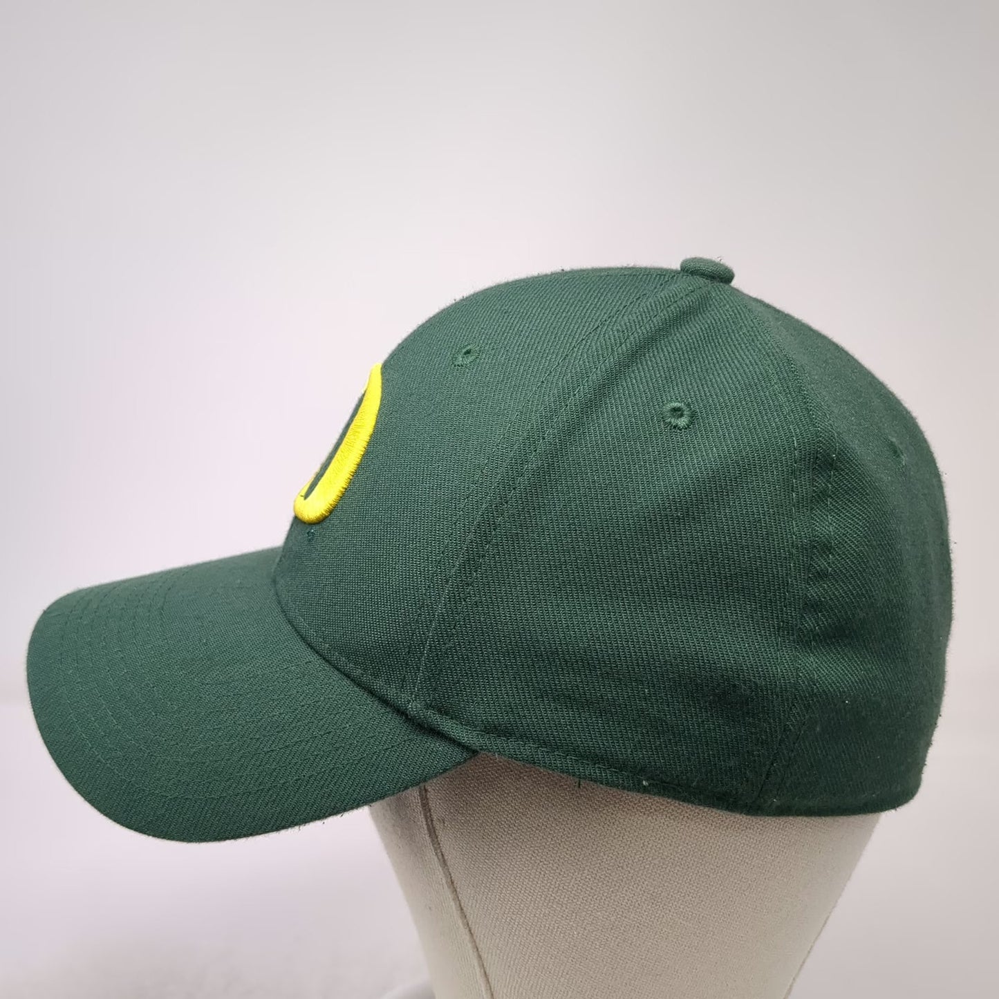 Nike Oregon Ducks NCAA Green Cap L Dri-Fit Stretch Fit Curved Brim Logo Hat