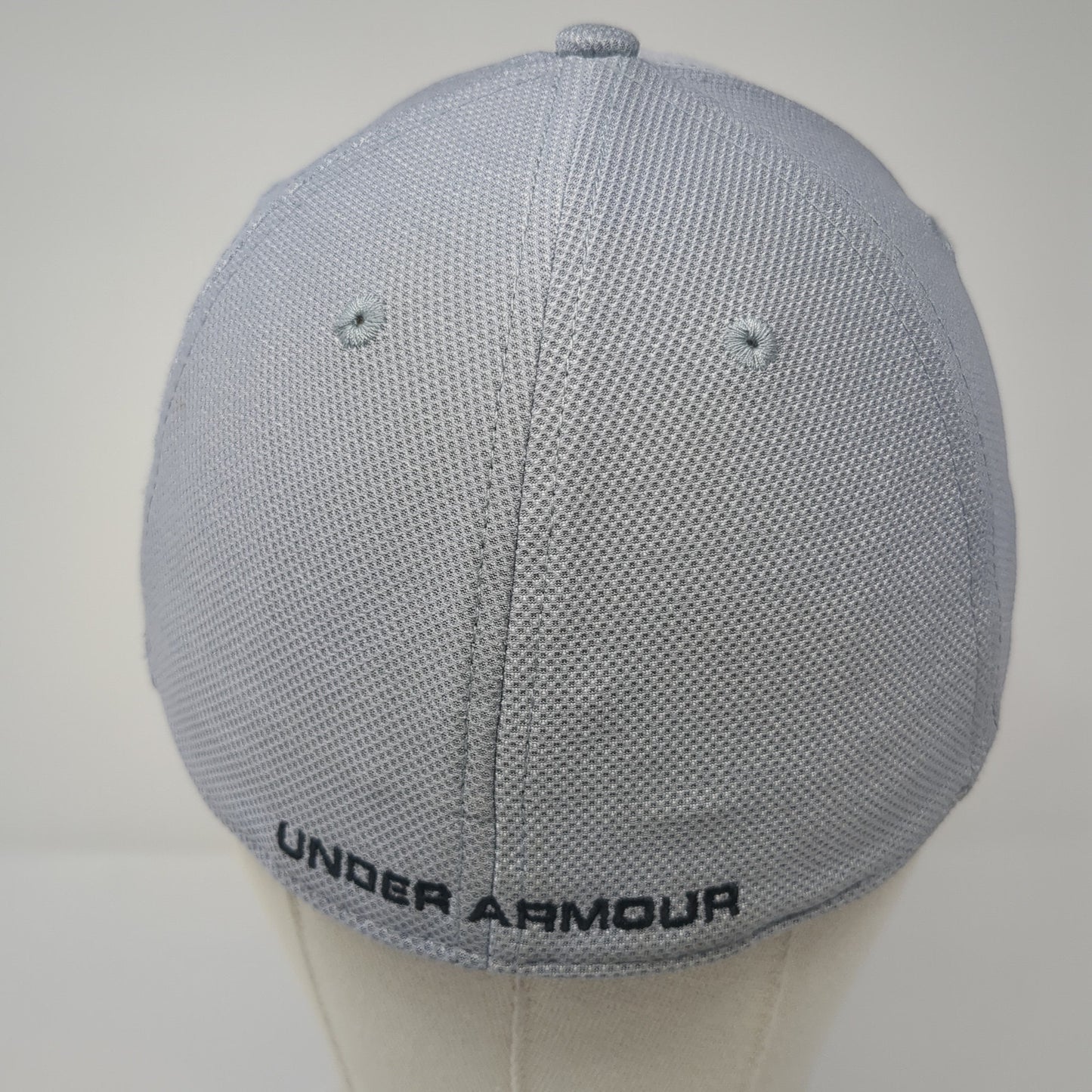 Under Armour Fitted Baseball Cap Gray Large Lightweight Embroidered 6 Panel