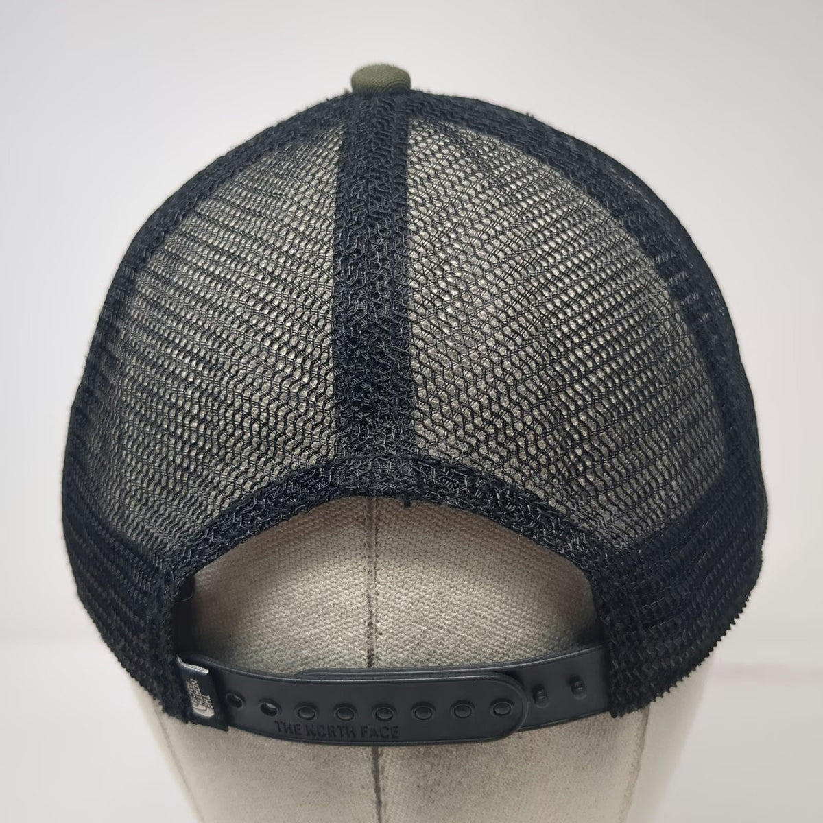 The North Face Trucker Hat Green One Size Bear Mountain Mesh Snapback Outdoor
