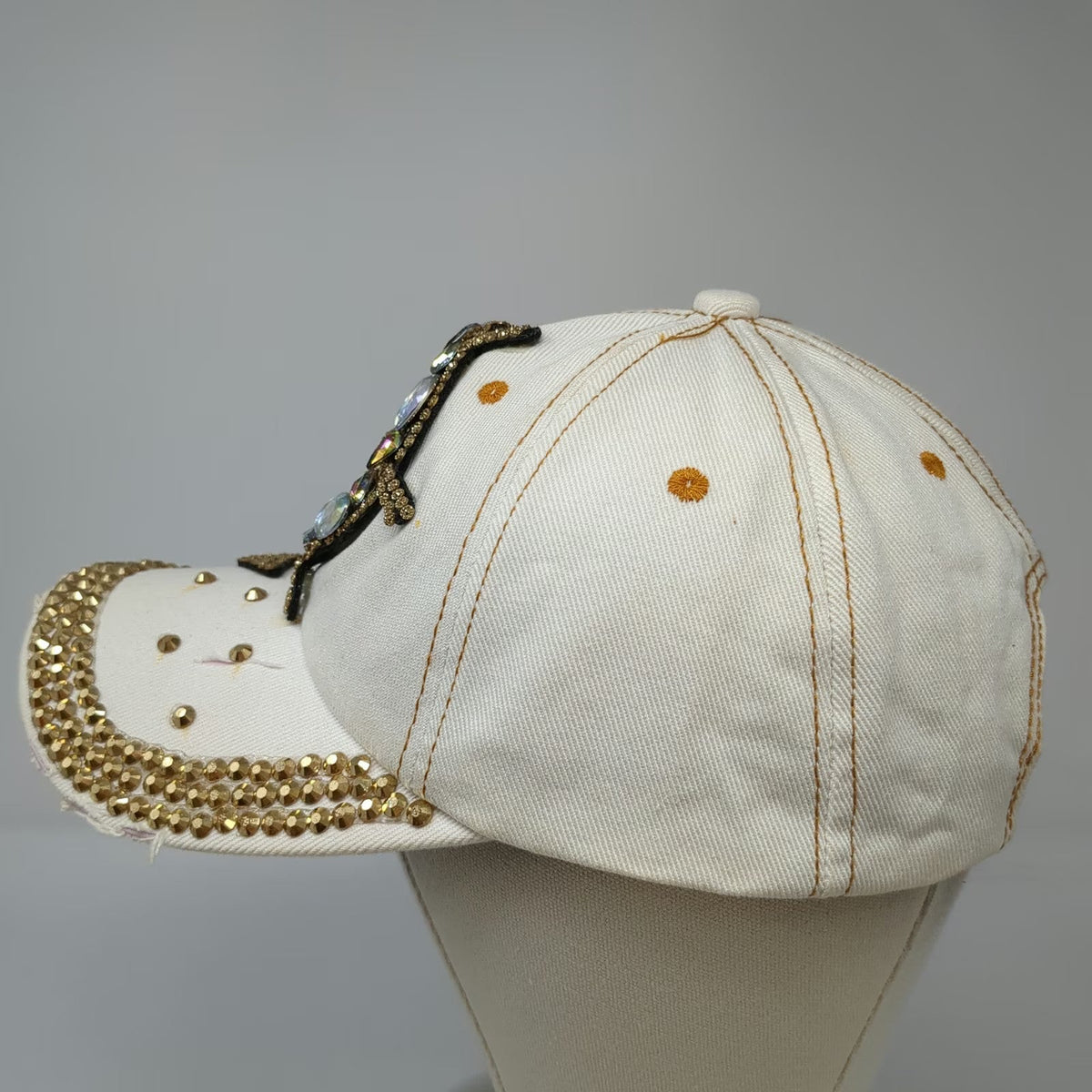 White Baseball Cap One Size Nautical Anchor Ship Wheel Studded Rhinestone Hat