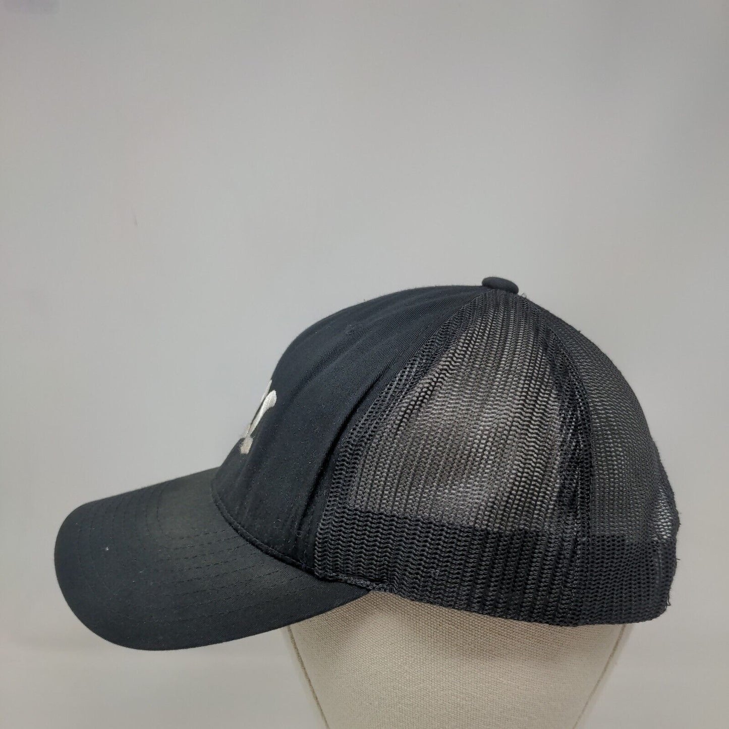 XCC Xuitcasecity Snapback Mesh Back Trucker Hat Black One Size Yupoong