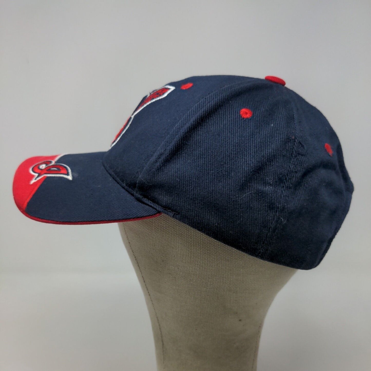 Fan Favorite Men's Strapback Hat Blue Red OSFA Embroidered Cleveland Indians