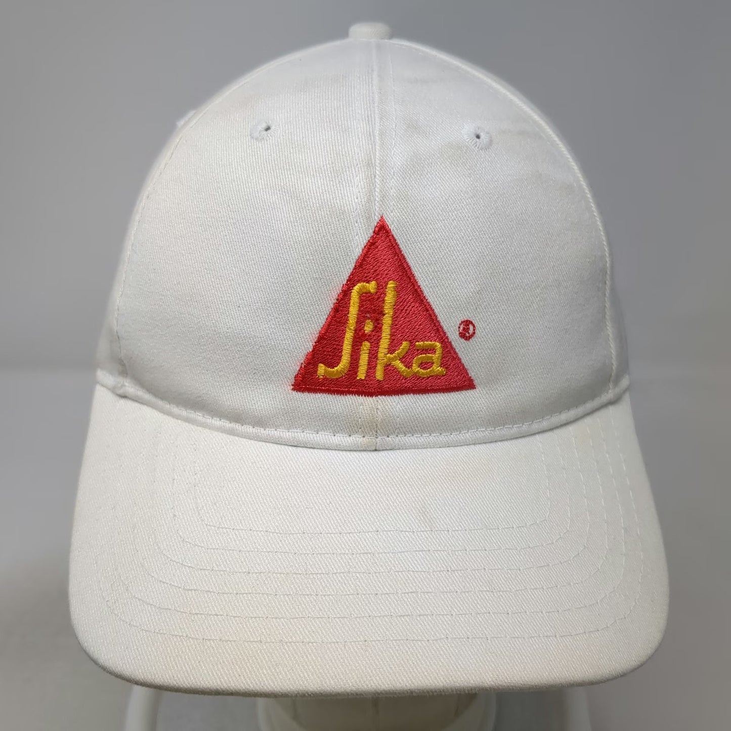 Fahrenheit Fashion Headwear Baseball Cap White One Size Sika Logo Slideback hat