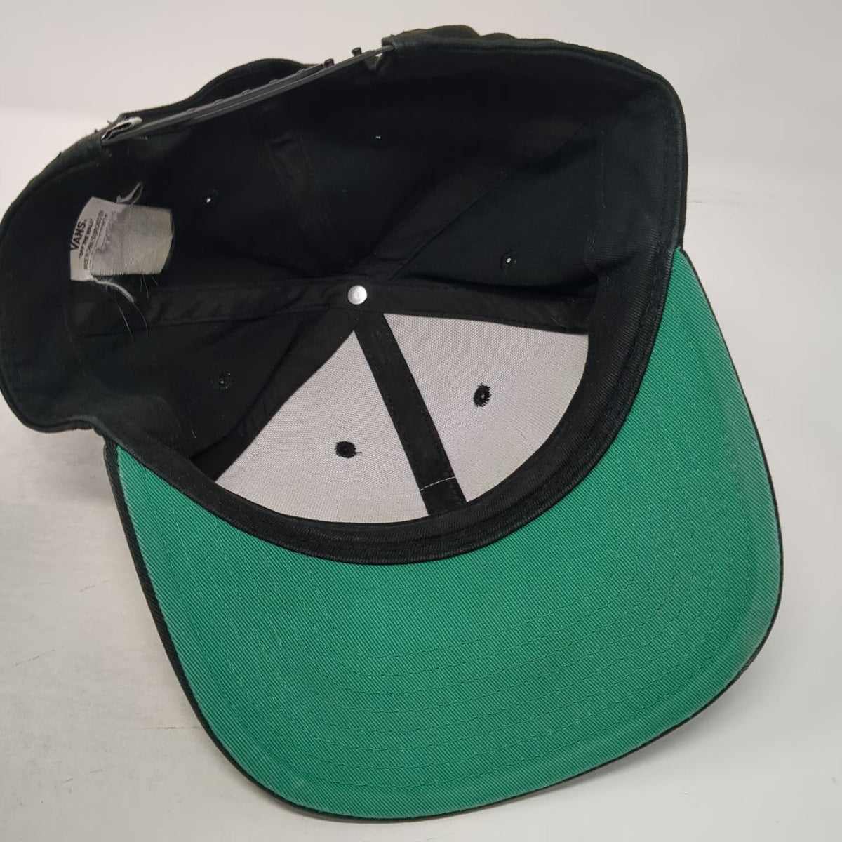 Vans Snapback Black One Size Fresh Daily Patch Green Underbrim Baseball Hat