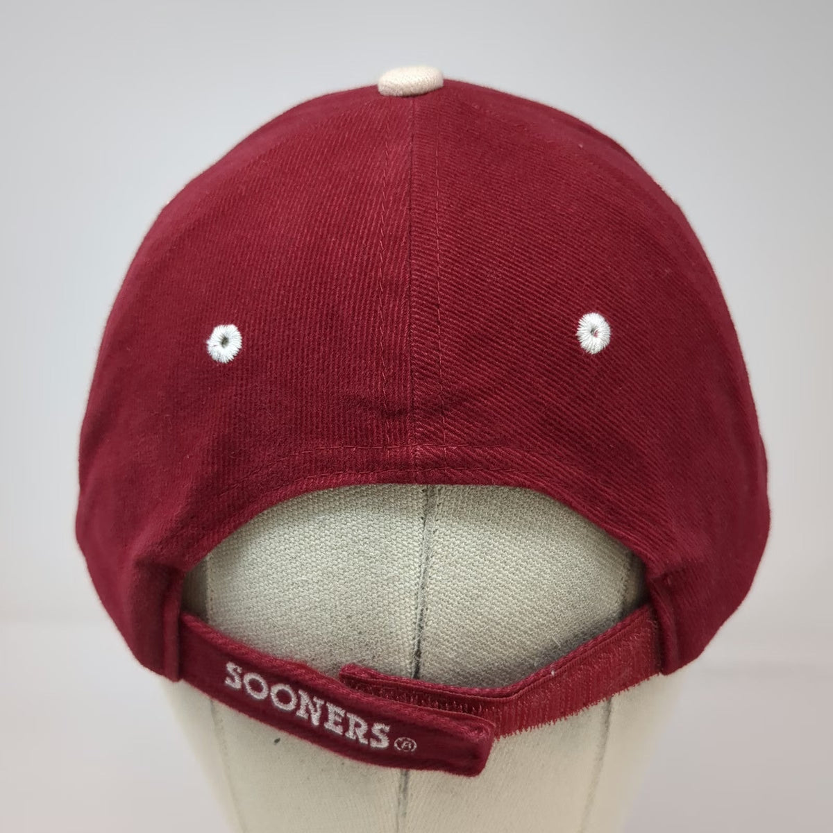 Oklahoma Sooners NCAA Signatures Red Cap One Size Strapback Logo Sandwich Brim