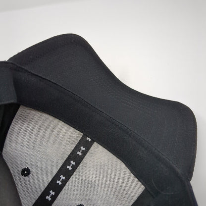 Under Armour Fitted Hat Black M/L Embroidered Vented Holes 6 Panel Polyester