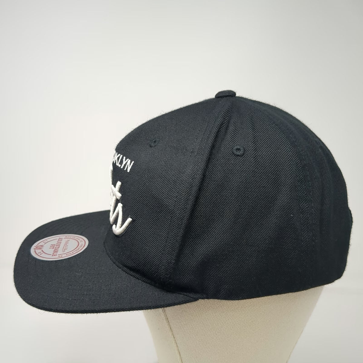 Brooklyn Nets NBA Mitchell & Ness Black One Size Hat Cap Flat Brim Slideback