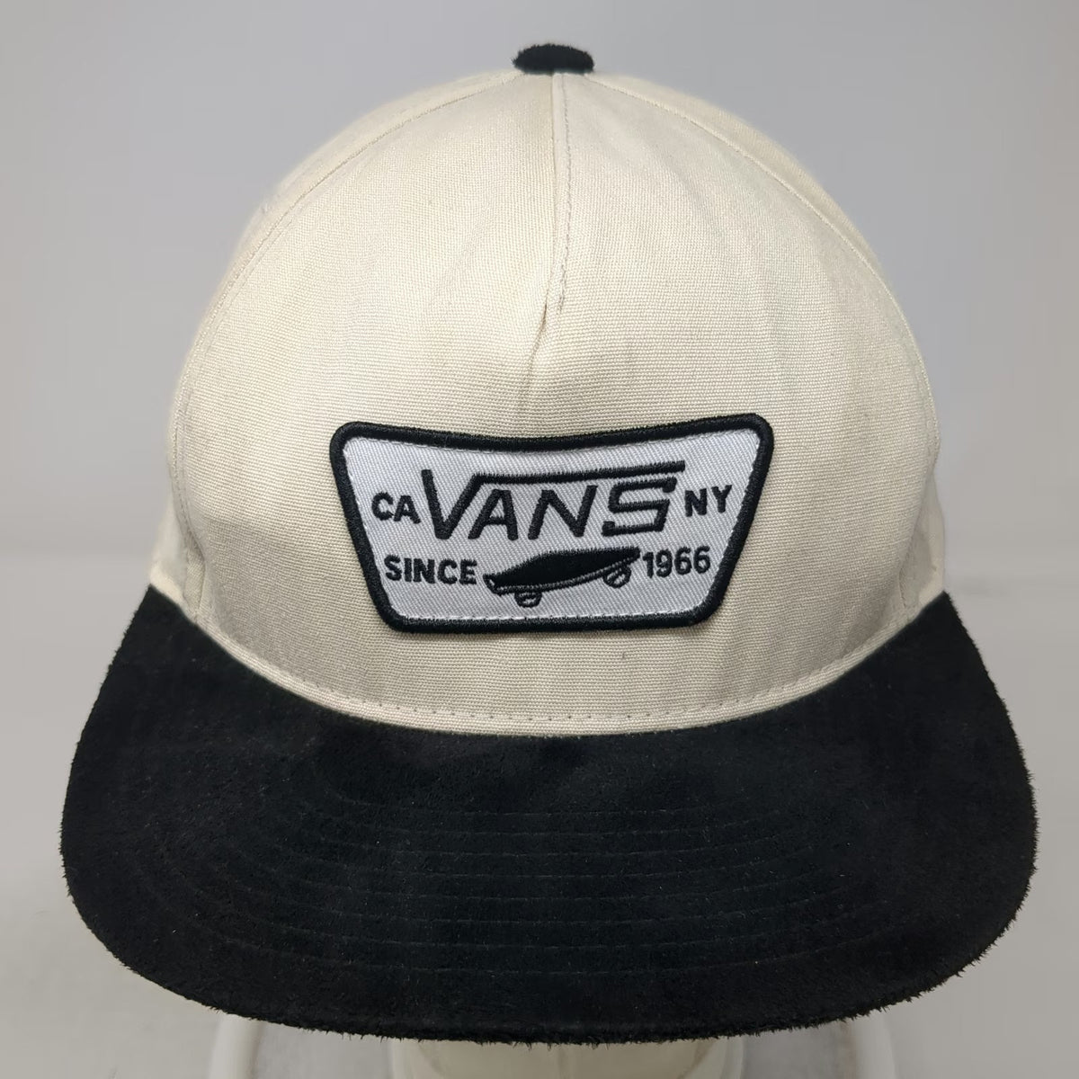 Vans 5 Panel Beige Black One Size Snapback Hat Suede Brim Skateboard Logo Patch