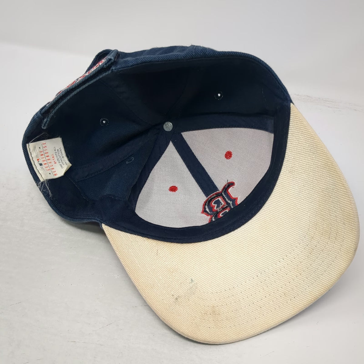 Boston Red Sox MLB Genuine Merchandise Baseball Cap Hat Blue Red One Size Strap