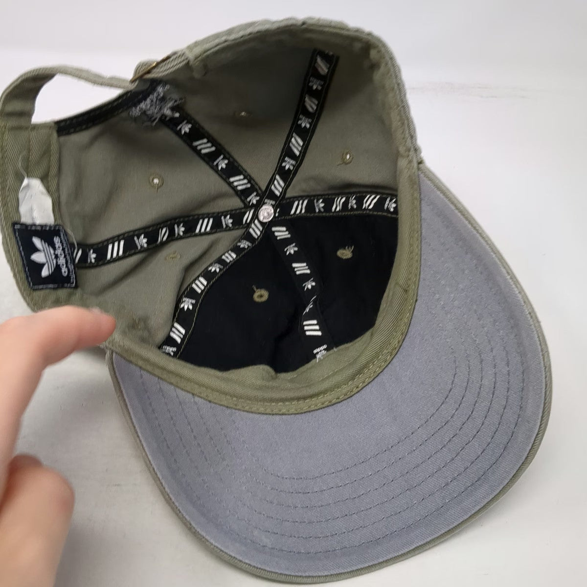 Adidas Baseball Cap Green One Size Cotton Trefoil Logo Strapback Curved Brim Hat