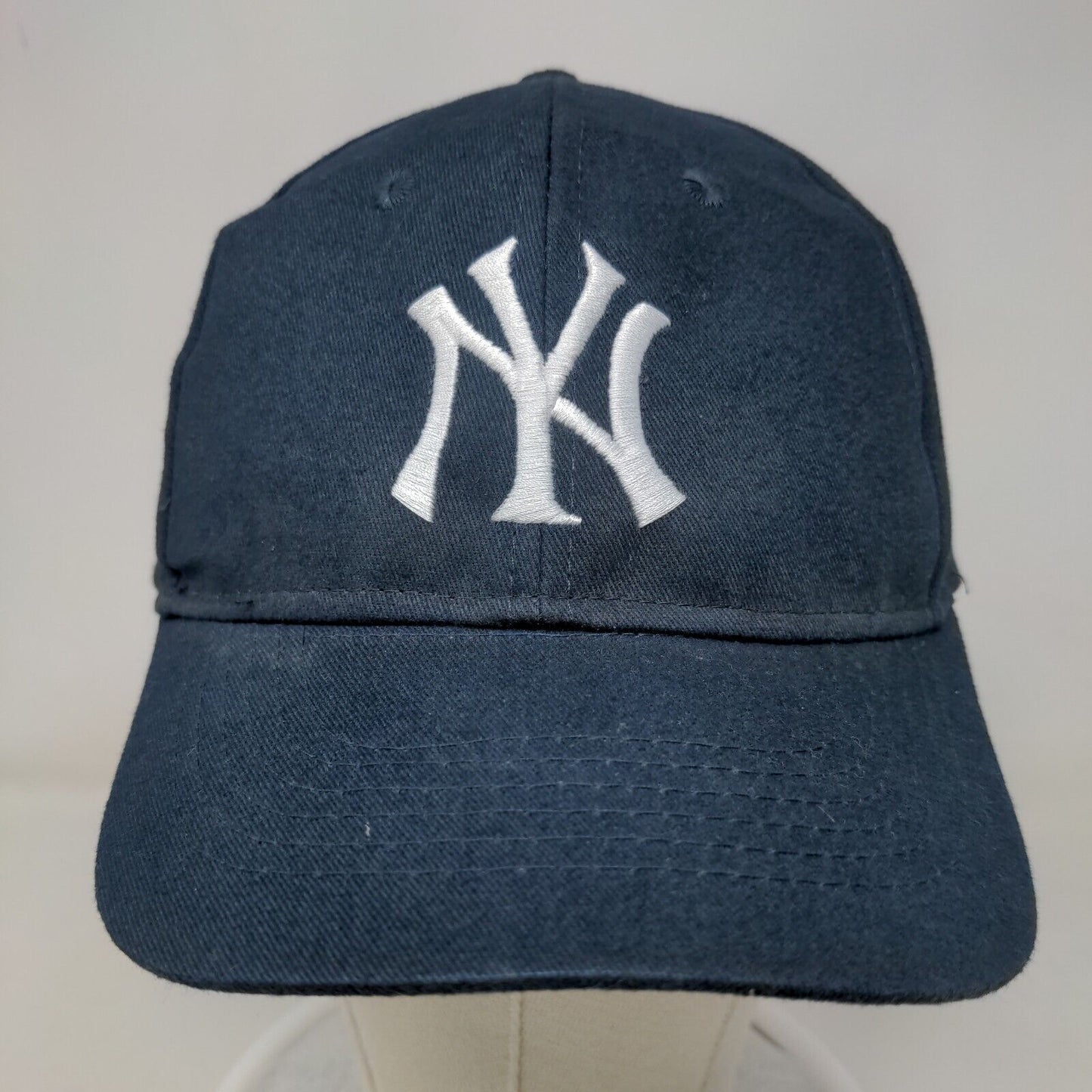 New York Yankees Men's Strapback Hat Blue Embroidered Logo MLB 100% Cotton