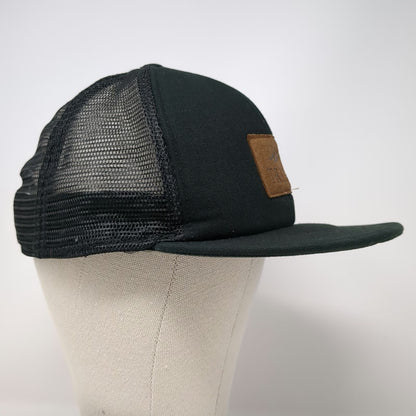Traeger Trucker Hat Black One Size Snapback Mesh Back Logo Patch Mountain