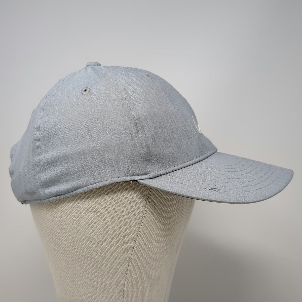 Nike Baseball Cap Gray One Size Dri-FIT Legacy91 Slideback Swoosh Pinstripe Hat
