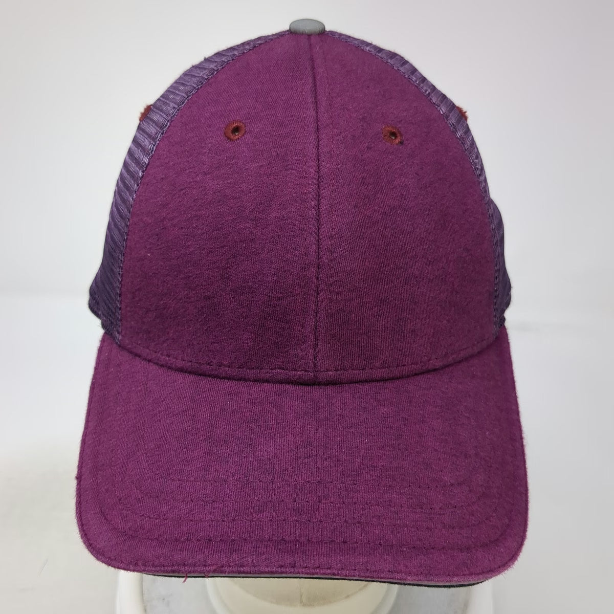 Athleta Trucker Hat Purple OS Mesh Back Snapback Cotton Blend Activewear Workout