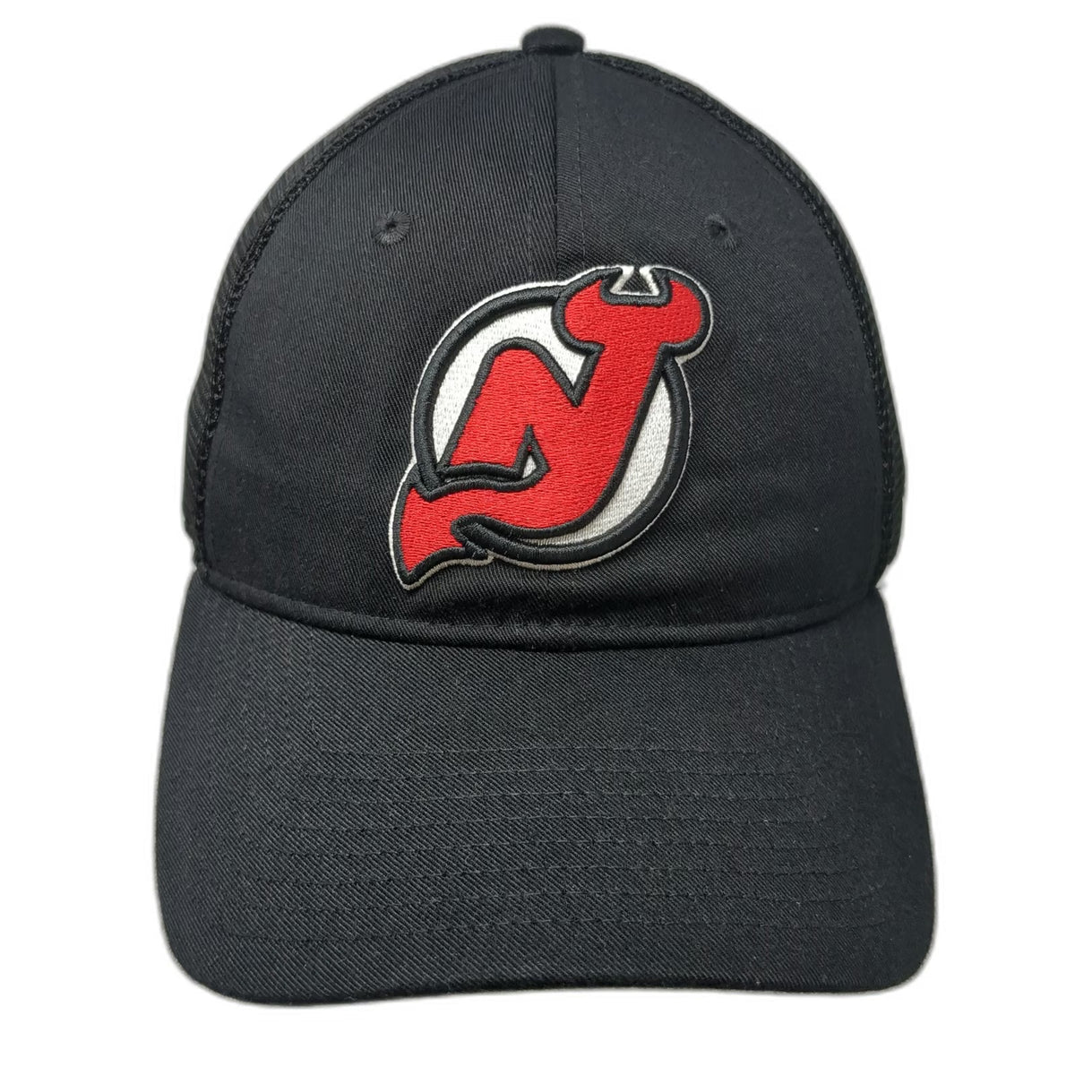 New Jersey Devils NHL Fanatics Trucker Hat Black Red White One Size Snapback