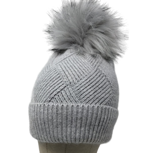 Norla Canada Women's Knit Beanie Hat Cap Gray Pom Pom Alpaca Acrylic Blend