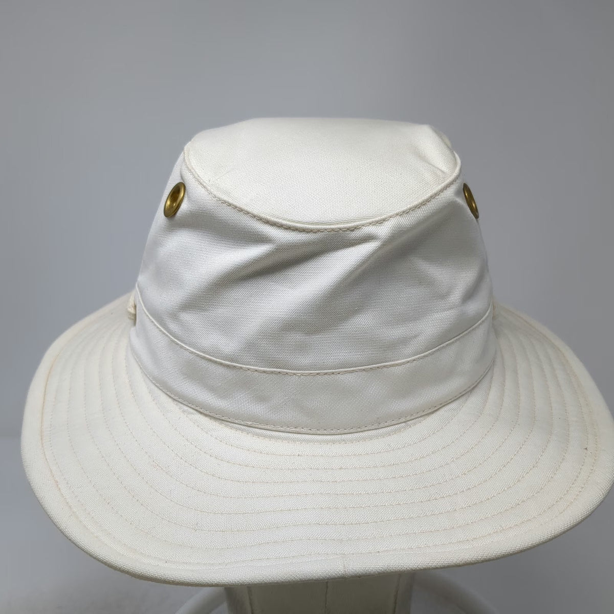 Tilley Orbit Boonie Hat White 7 1/4 Cotton Hemp Blend Wide Brim Made Canada