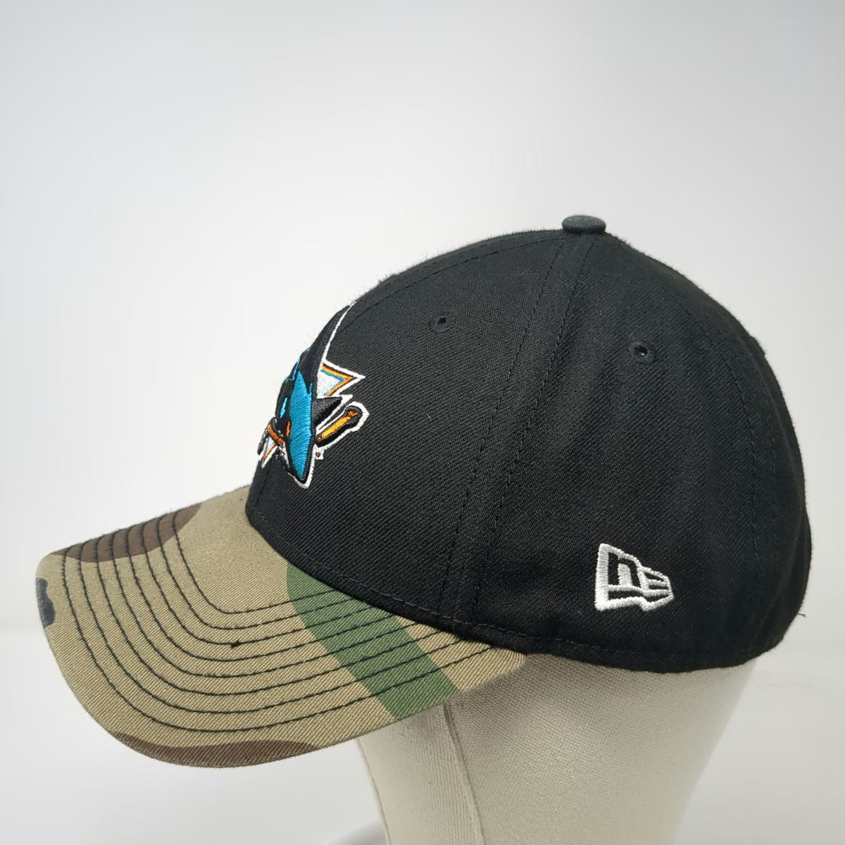 San Jose Sharks NHL New Era Cap Black Green Camo One Size Hat Strapback Logo