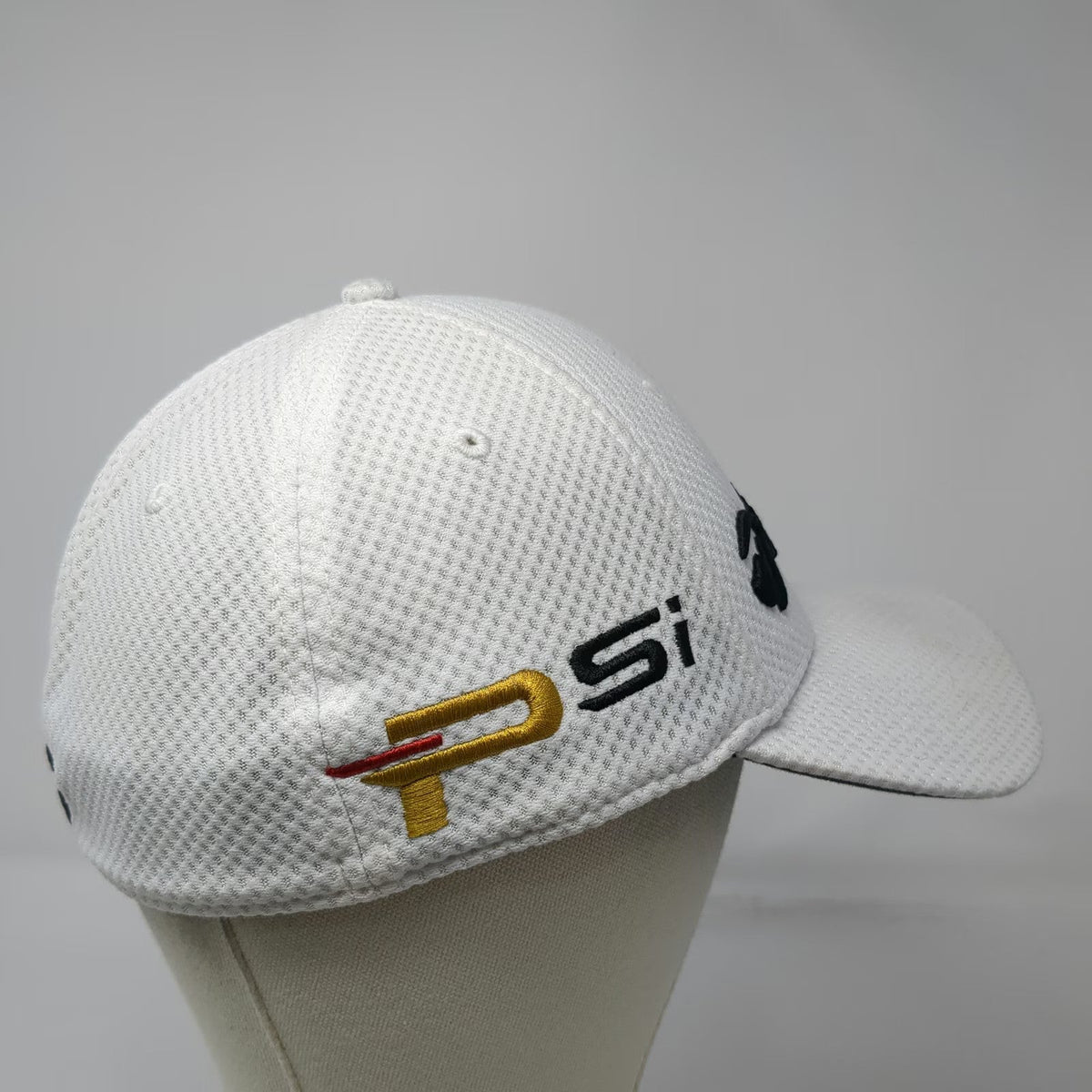 TaylorMade Baseball Cap White XL M1 PSi Golf Performance Mesh Stretch Fit hat