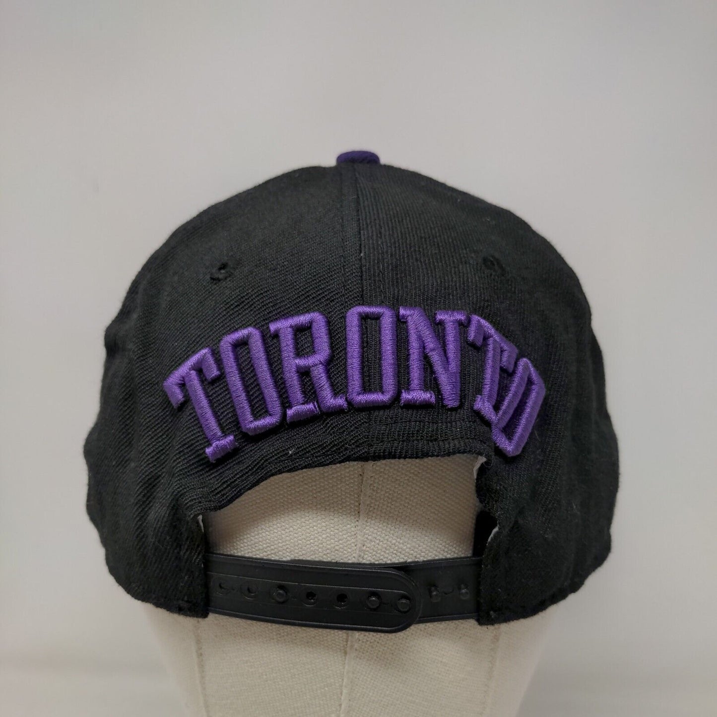 New Era Men's Snapback Flat Bill Hat Multicolor OSFM Toronto Raptors Hardwood