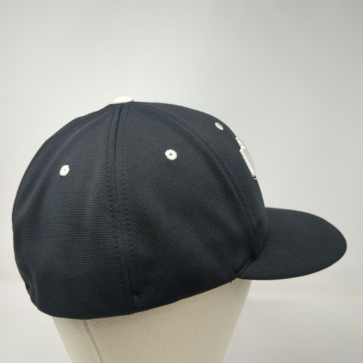 Richardson Baseball Cap Black XL Fitted Pulse Embroidered Clutch Logo Sports Hat