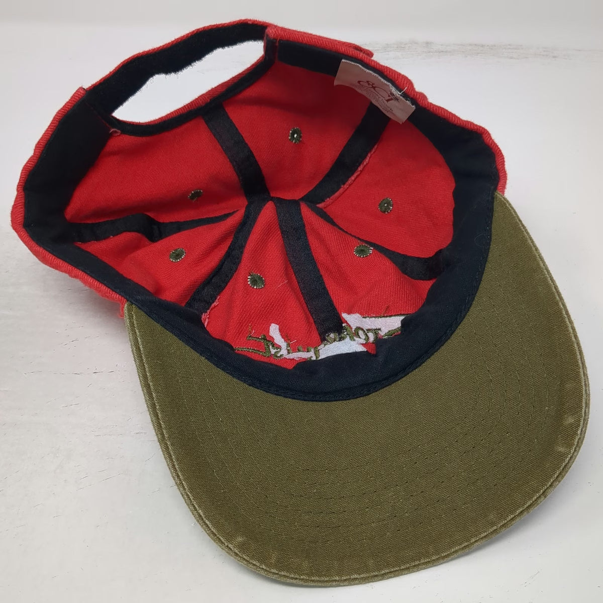 SCI Stohlquist Water Ware Two Tone Baseball Cap Red Green One Size Strapback Hat