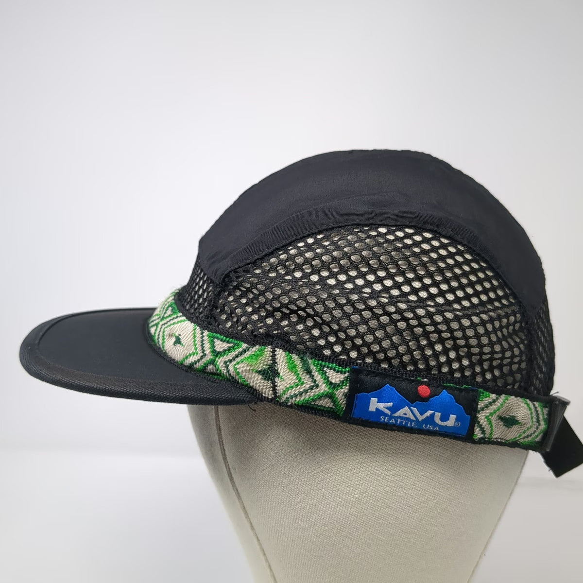 KAVU 5 Panel Cap Black M Mesh Patterned Trim Seattle USA Slideback Outdoor Hat