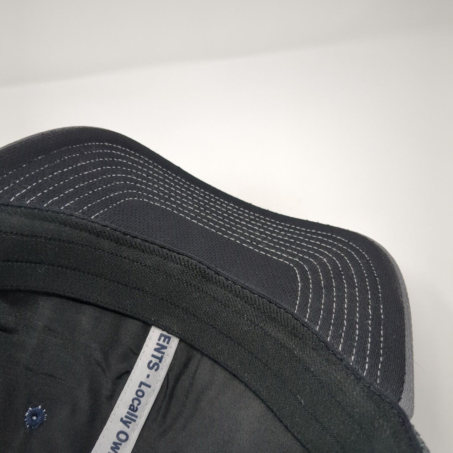 Tates Rents Fitted Mesh Back Hat Gray M/L Embroidered Colorblock 6 Panel