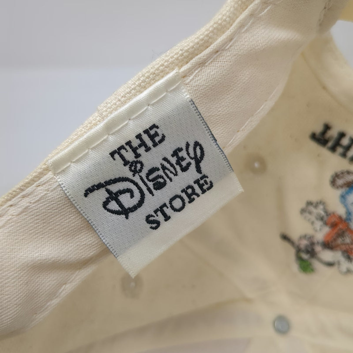 Disney Store Snapback White Blue Goofy Character Embroidery Cotton Hat Vintage