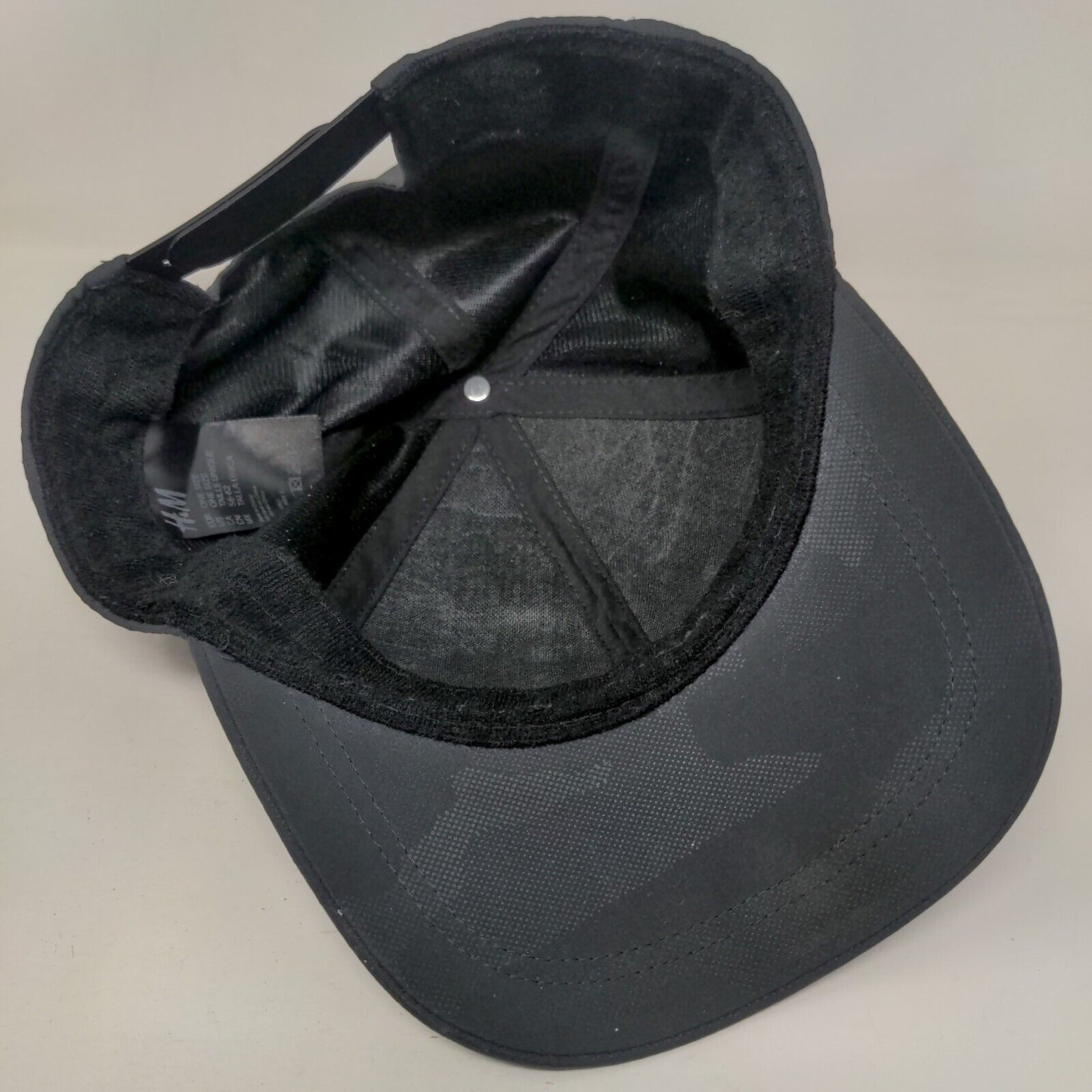 H&M Snapback Hat Black Camo One Size Adjustable 6 Panel Blank