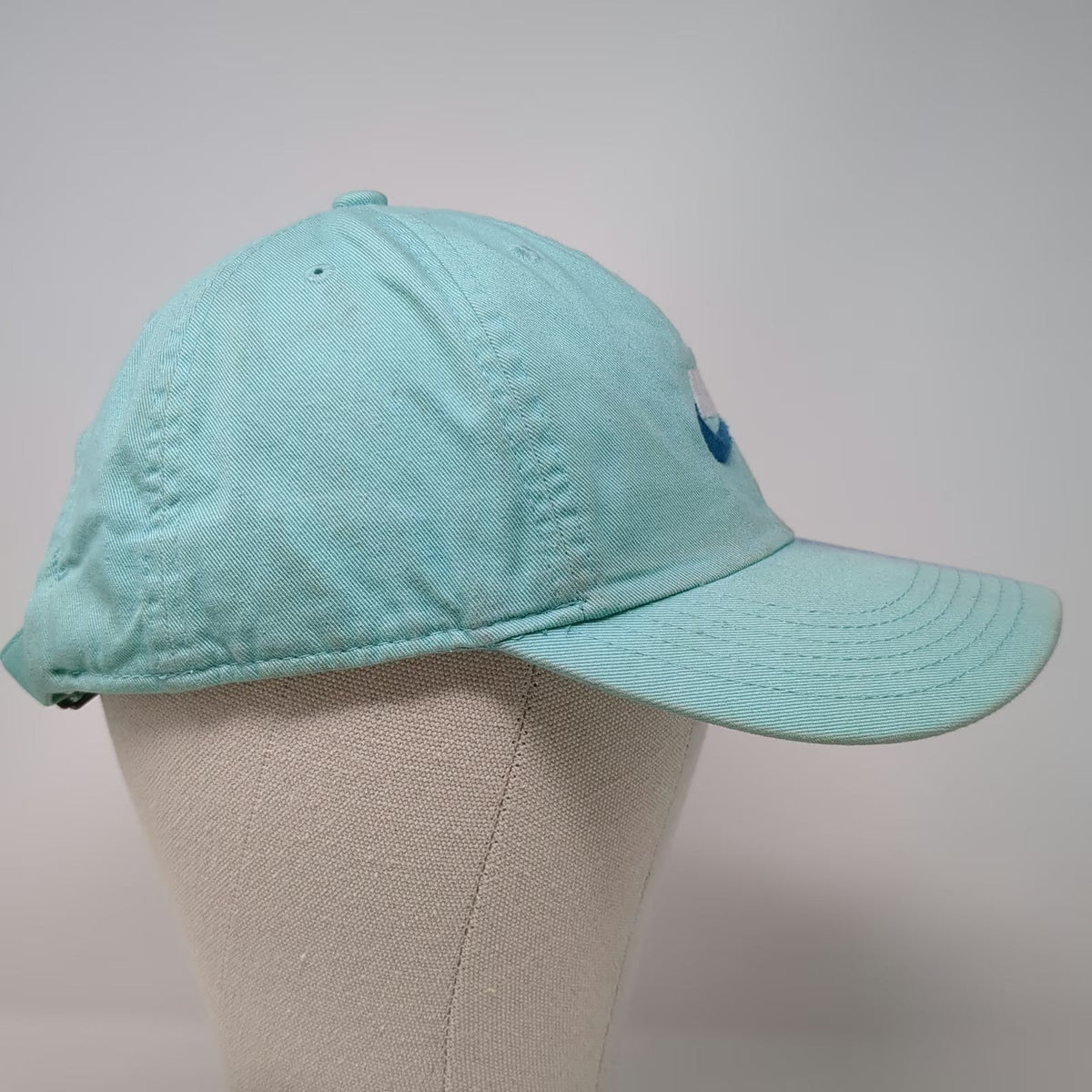 Nike Baseball Cap Blue One Size Adjustable Strap Embroidered Logo Heritage86