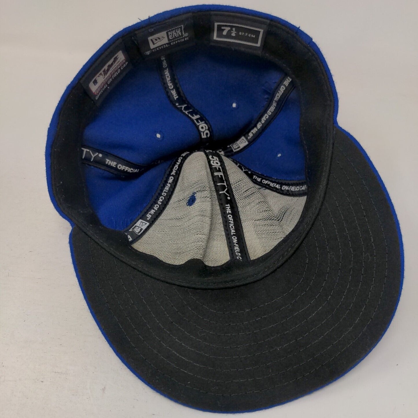Kansas City Royals Fitted Hat Blue Size 7 1/4 Embroidered Logo MLB Vintage USA