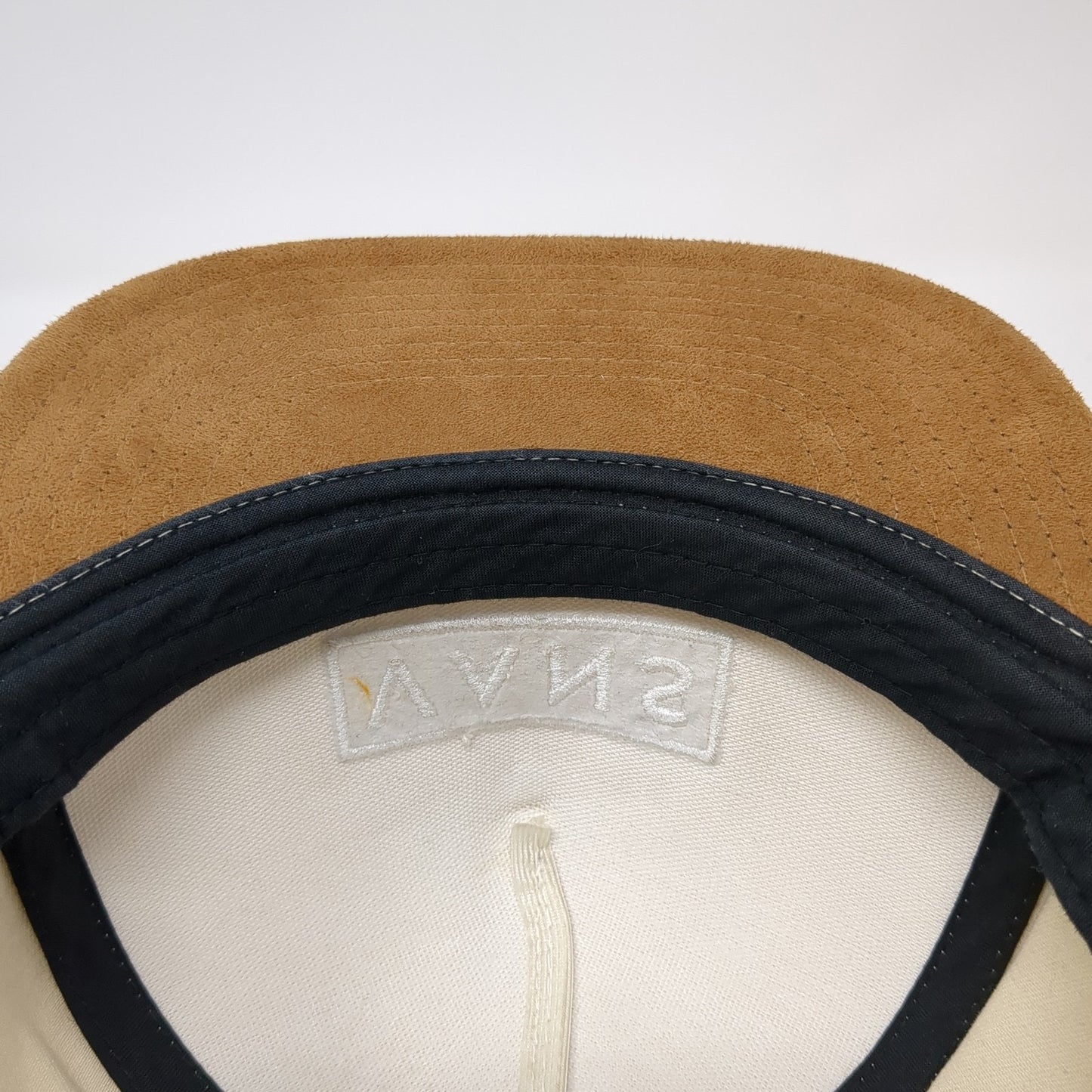 VANS Snapback Hat Beige One Size Adjustable Embroidered 6 Panel Polyester