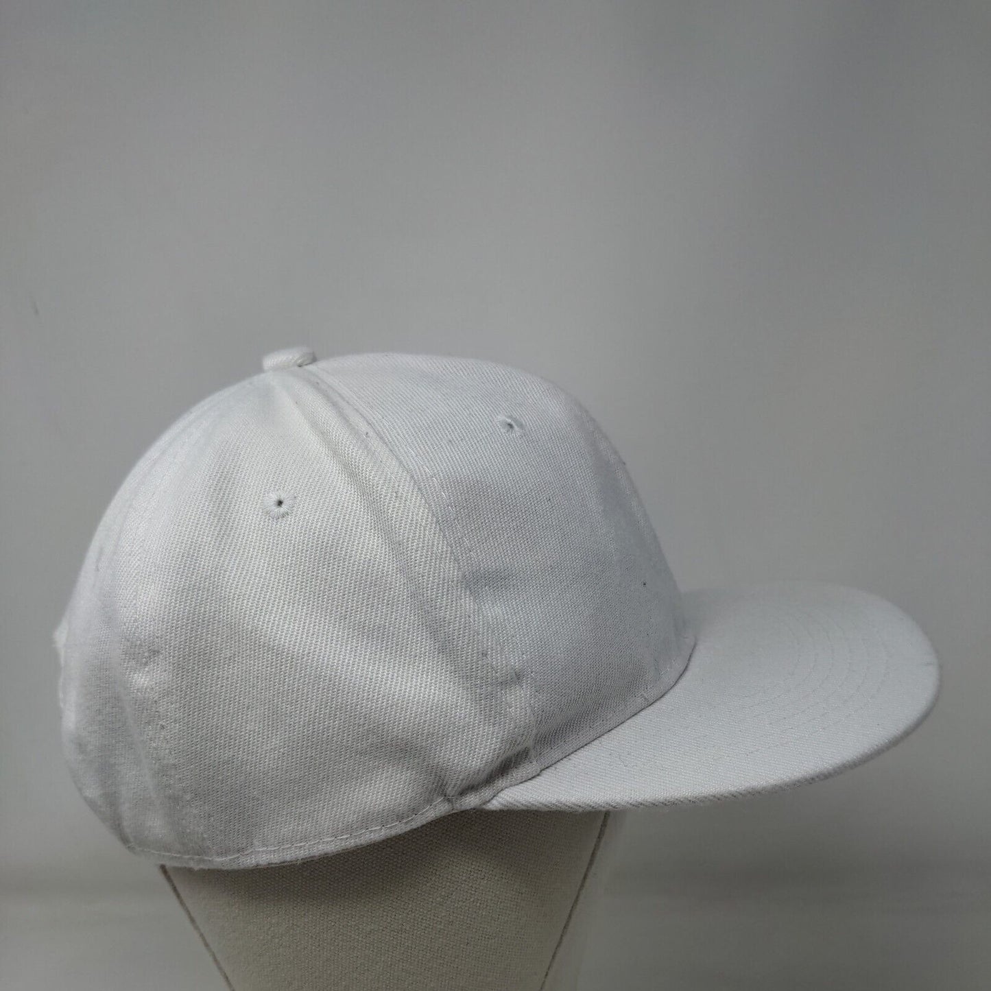 Pineapple Snapback Hat White OSFA Adjustable Vented Holes 6 Panel Acrylic