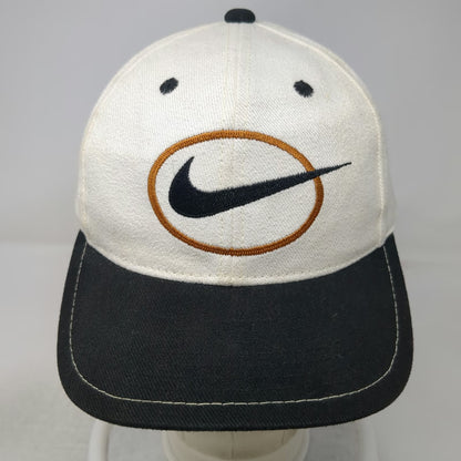 Nike Snapback White Black Swoosh Embroidered Circle Contrast Bill Hat Vintage