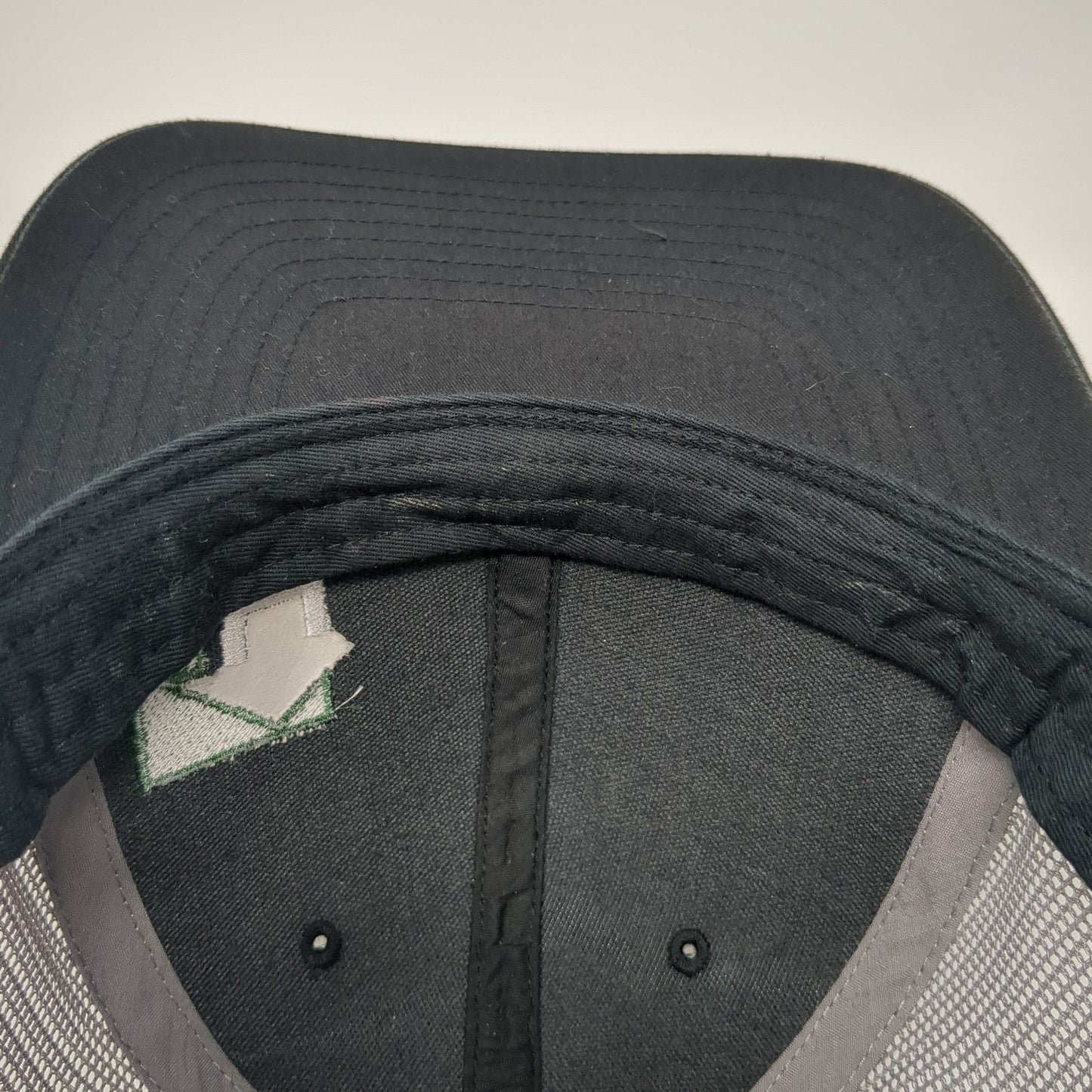 H Snapback Trucker Hat Black One Size Adjustable Mesh Back Richardson