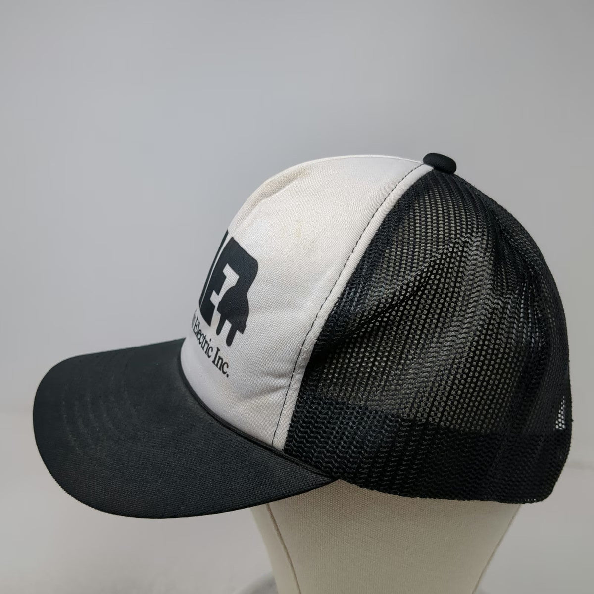 Young An Trucker Hat Black White OSFM Rocky Mountain Electric Mesh Snapback Logo