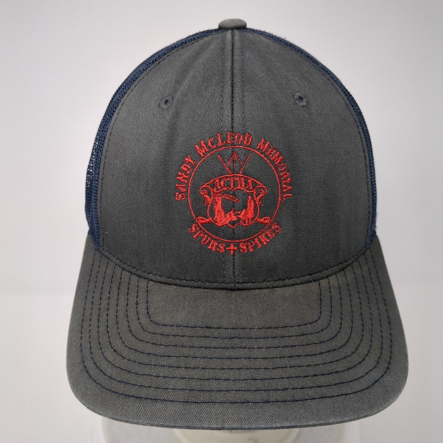 Sandy McLeod Memorial Spurs+Spikes Snapback Trucker Hat Multi OS Mesh Richardson