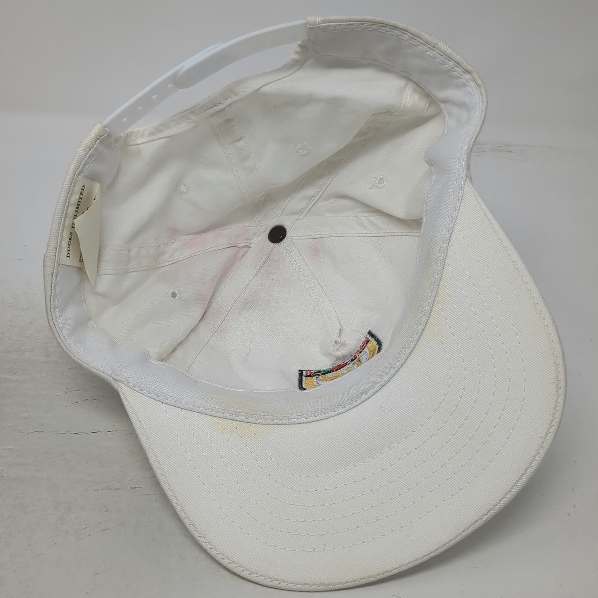 Ducks Unlimited 5 Panel White Hat One Size Shield Logo Flags Snapback Cotton