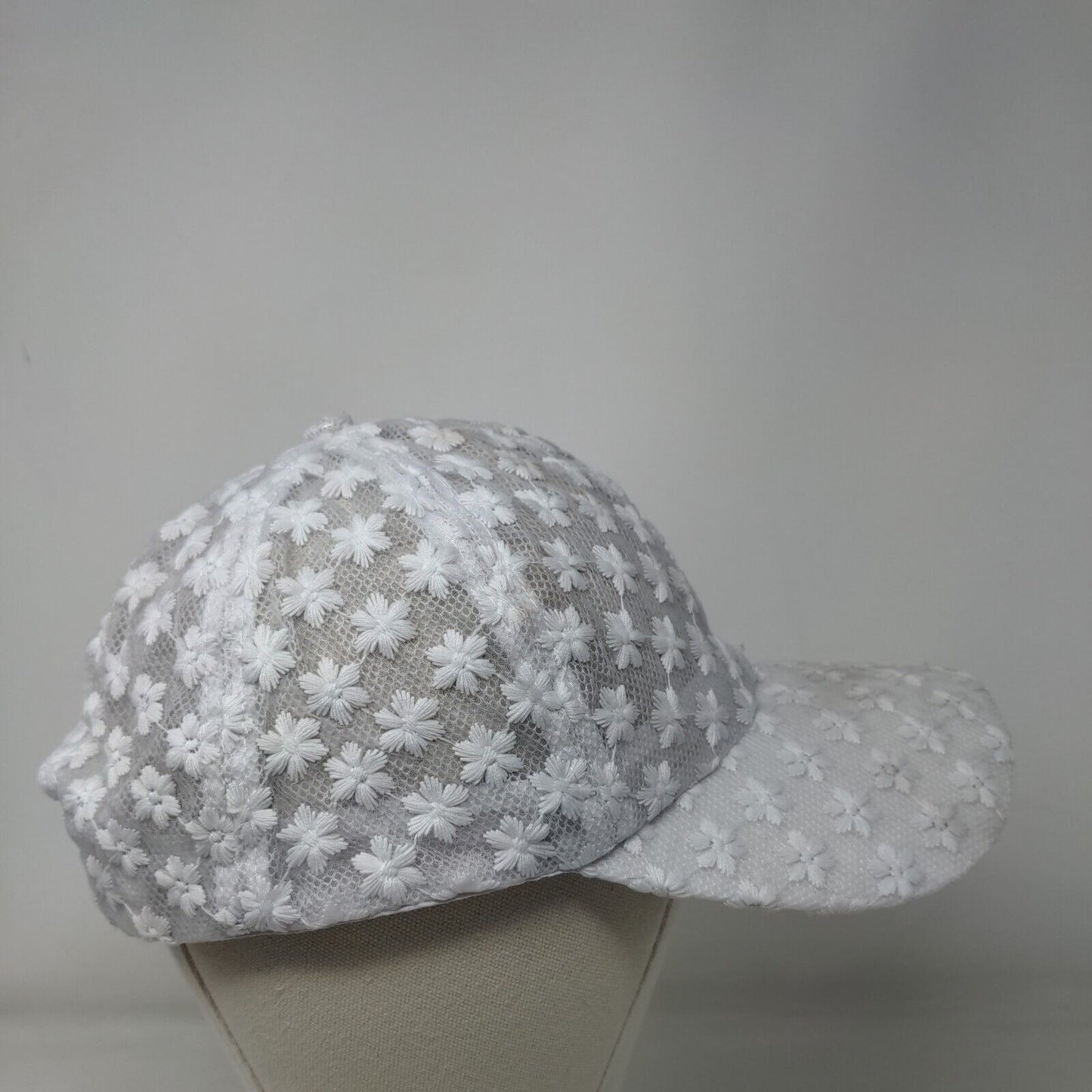 Unbranded Snapback Hat White One size Adjustable Floral Lace Trim Polyester