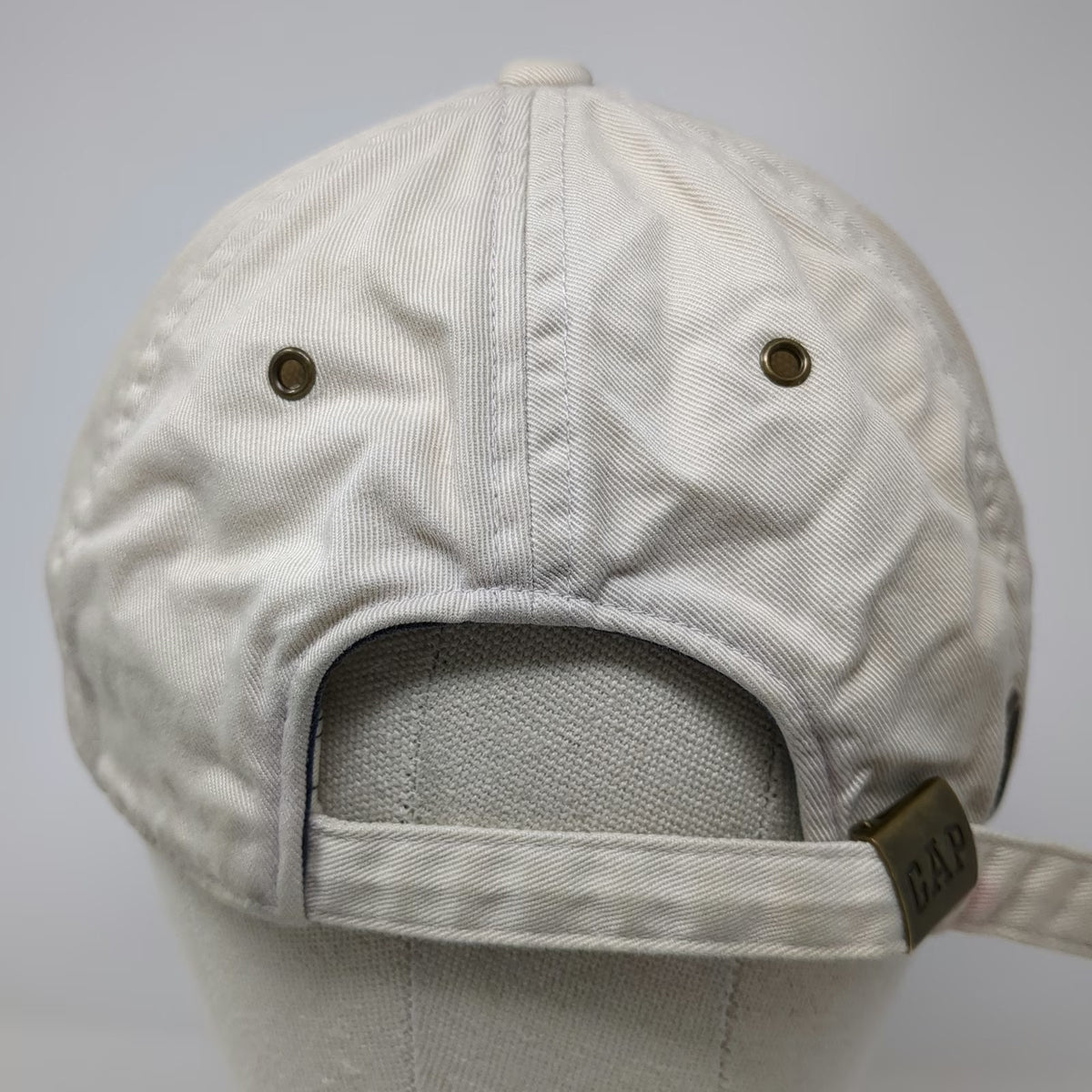 GAP Baseball Cap Beige M Strapback Embroidered G Logo Adjustable Cotton Hat