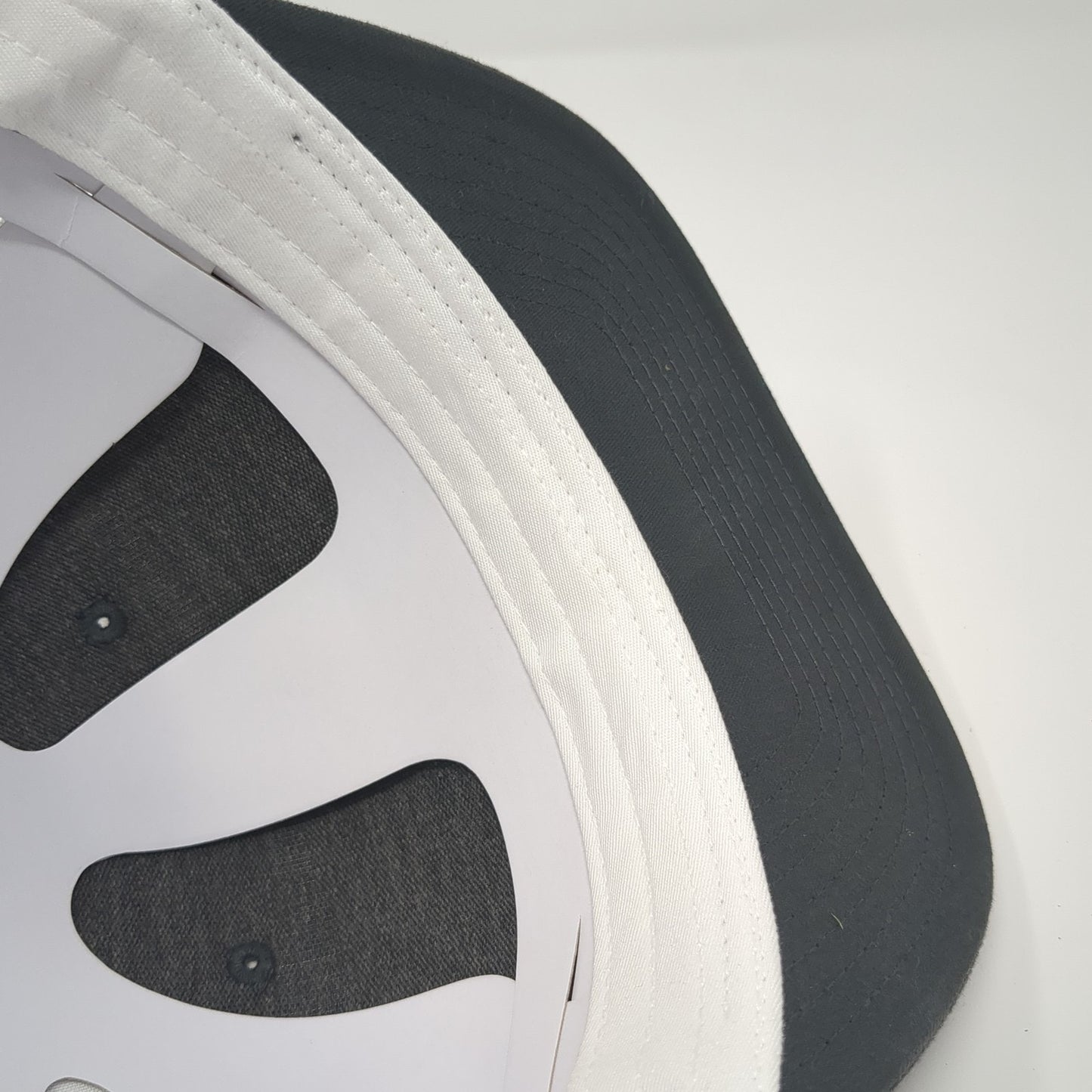 Unbranded Snapback Trucker Hat Gray One Size Adjustable Mesh Back 6 Panel