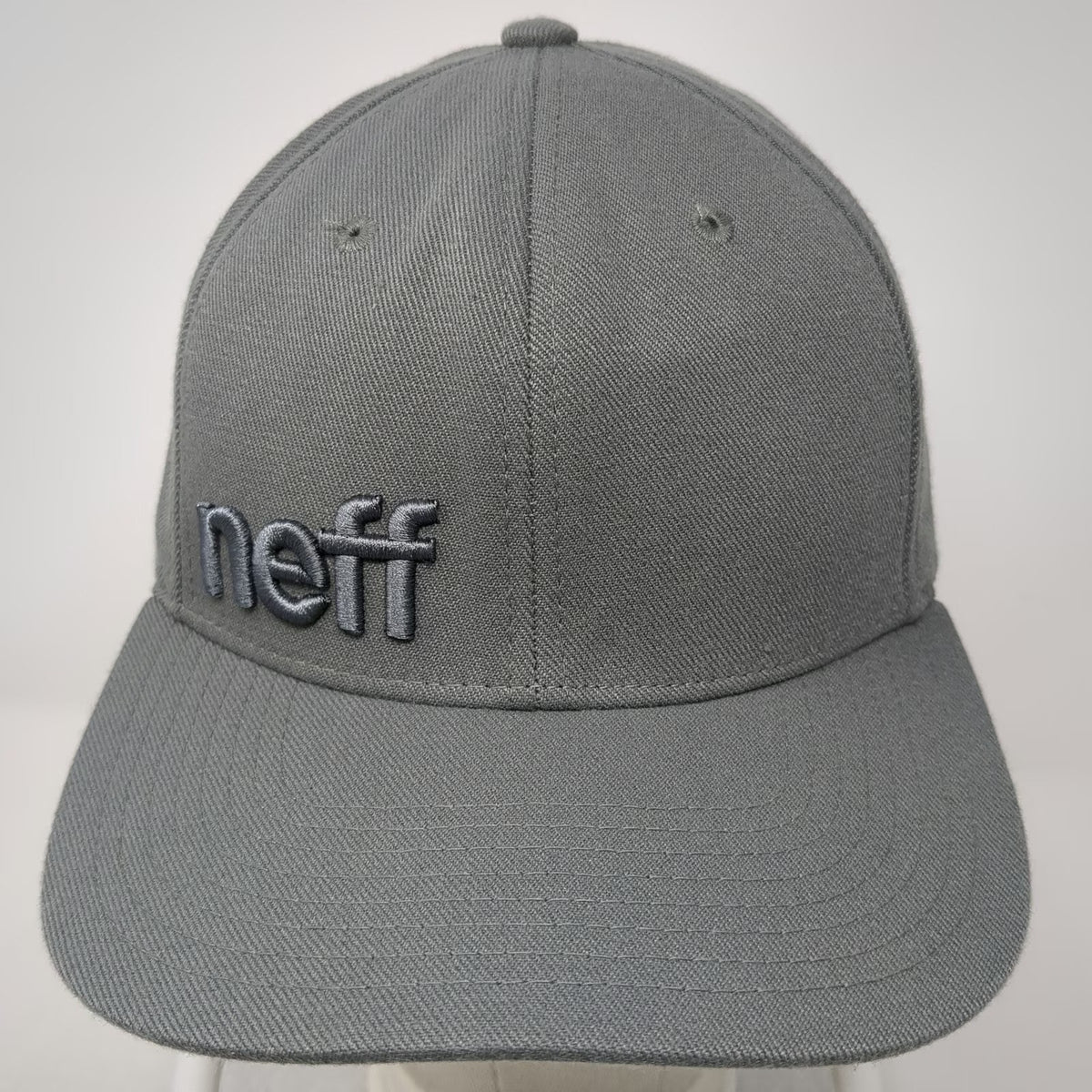 Neff Baseball Cap Gray M Fitted Stretch Fit Embroidered Logo 6 Panel Curved Hat